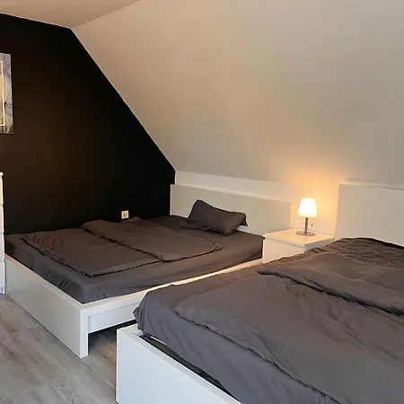 Appartamento Zentral Und Ruhig Gelegen Mit Einbaukueche & Balkon *